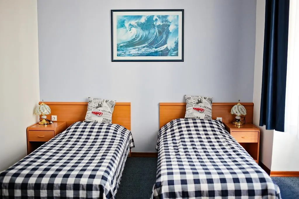 Hotel Veli Joze Pula 2*,